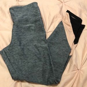 High-waisted Ultimate PINK leggings